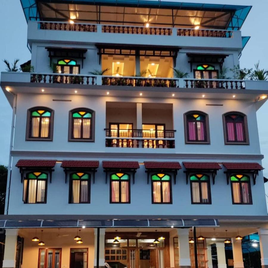 Meghdoot river resort Kochi Buitenkant foto