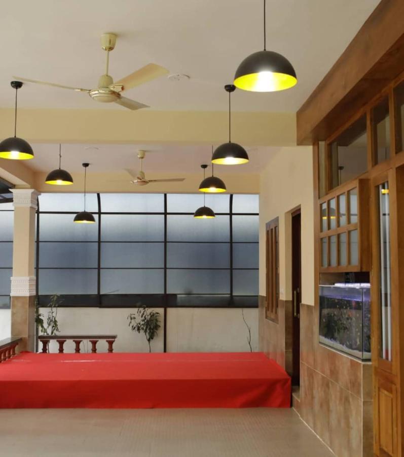 Meghdoot river resort Kochi Buitenkant foto